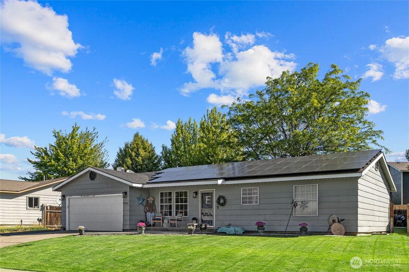 2000 N Green Parks Drive