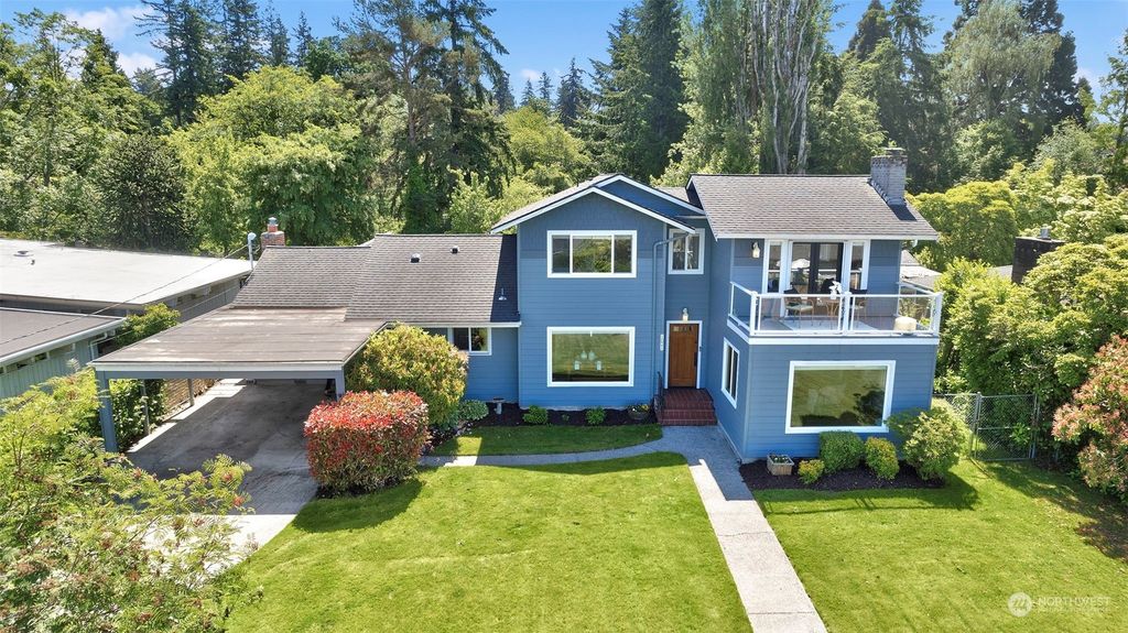 Photo of 1021 Crown Drive, Everett, WA 98203 (MLS # 2248340)