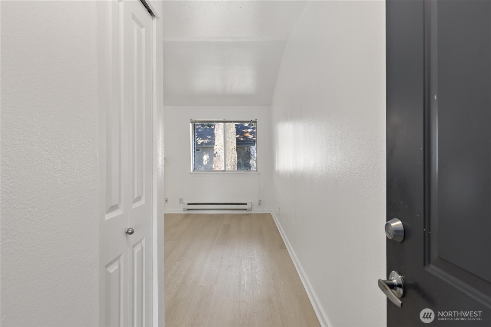 15415 35th Avenue W C301