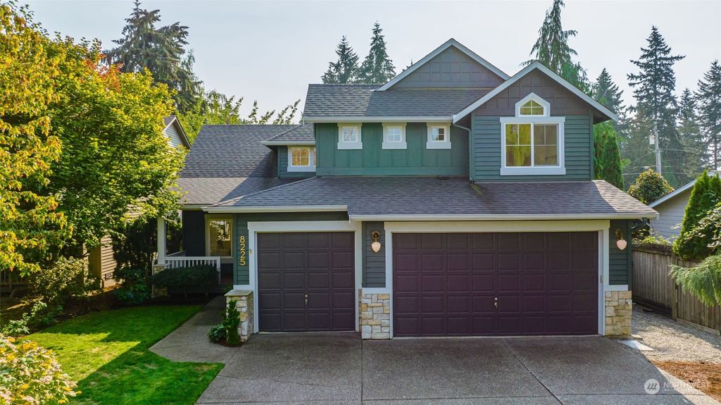 Photo of 8225 NE 124th Place, Kirkland, WA 98034 (MLS # 2005106)