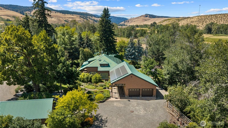 2911 E Taneum Road