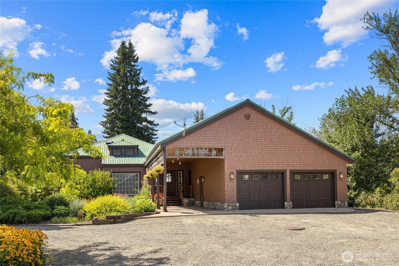2911 E Taneum Road