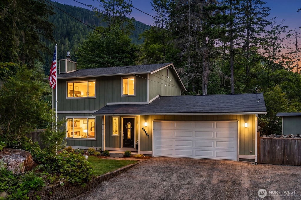 Photo of 42300 SE 168th Court, North Bend, WA 98045 (MLS # 2545647)