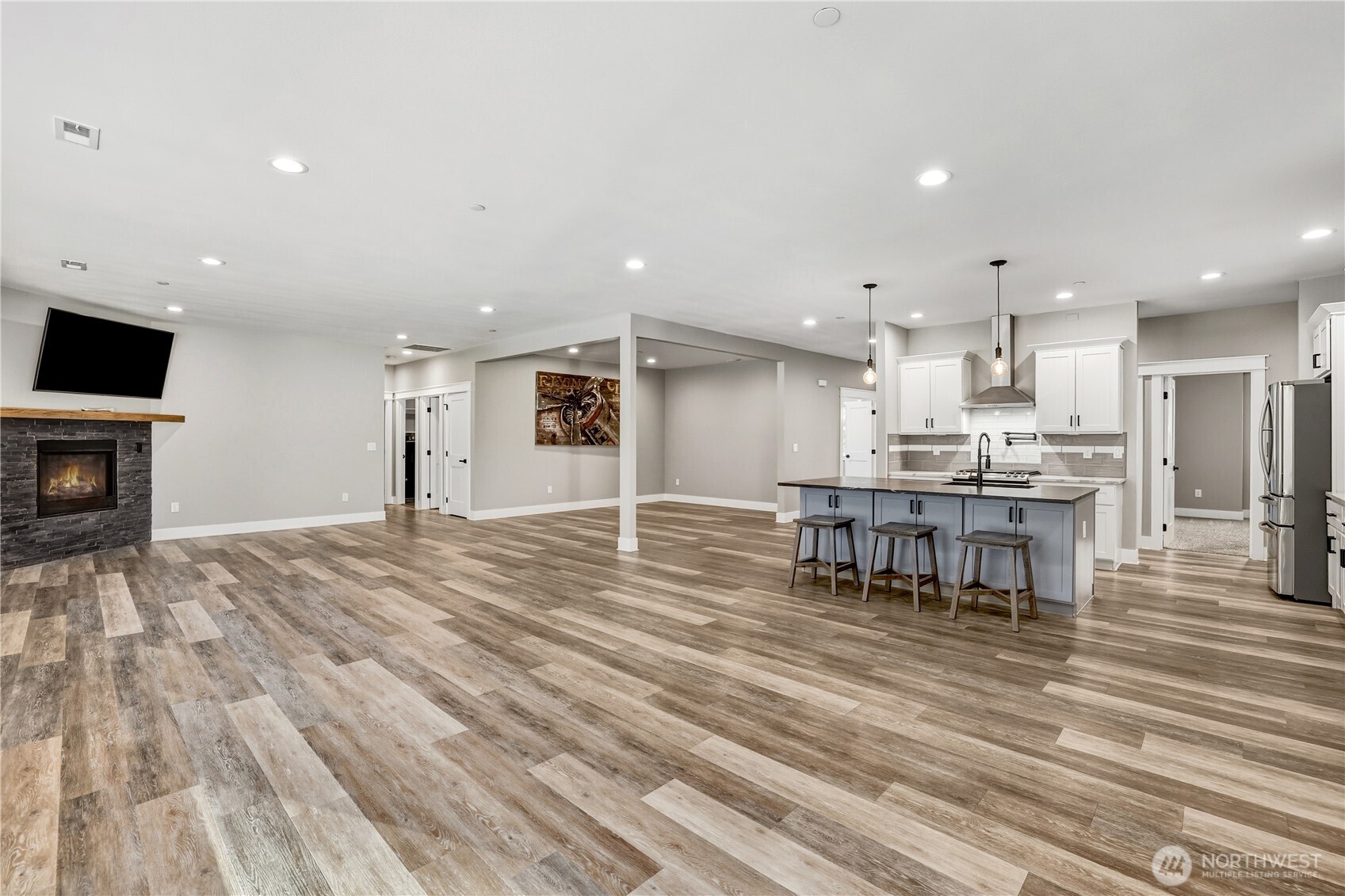 45615 162nd Avenue E