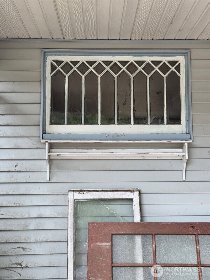 111 Calistoga Street E