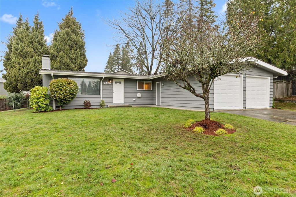 Photo of 9820 S 210th Place, Kent, WA 98031 (MLS # 2452026)