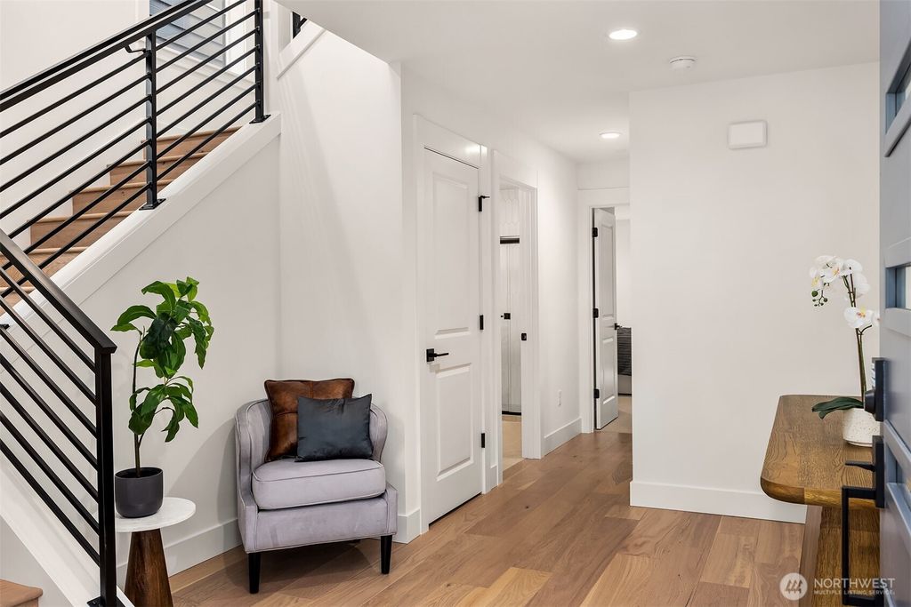 Photo of 14870 Site 5 NE 2nd Court, Bellevue, WA 98007 (MLS # 2436749)
