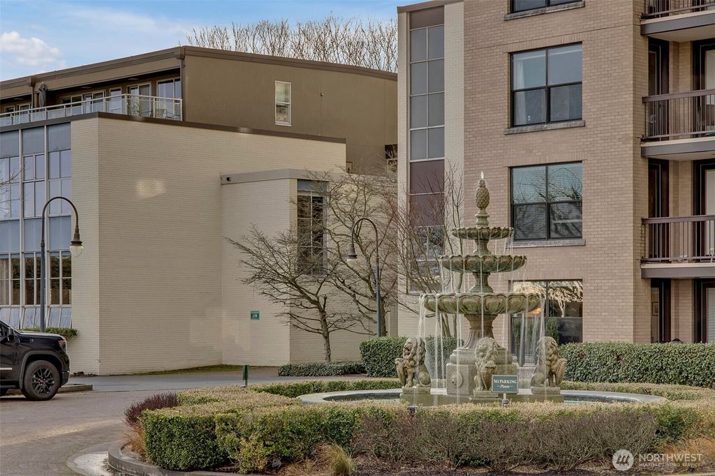 Photo of 1400 2nd Avenue N #282, Seattle, WA 98109 (MLS # 2415172)