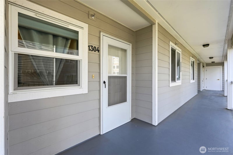 1318 37th Street 1304