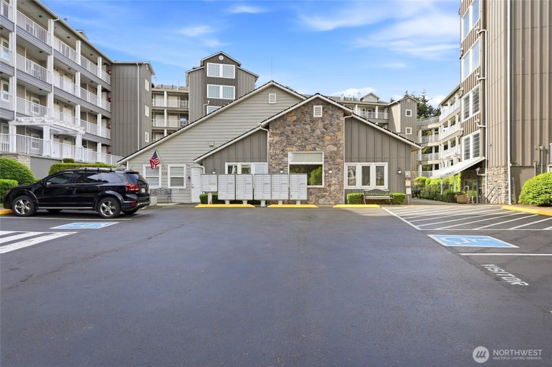 1318 37th Street 1304
