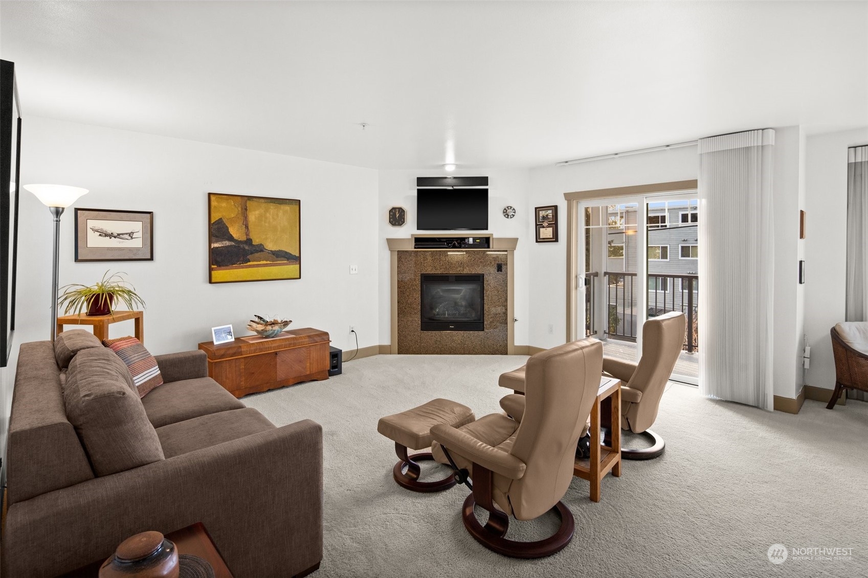 22226 6th Avenue S 302