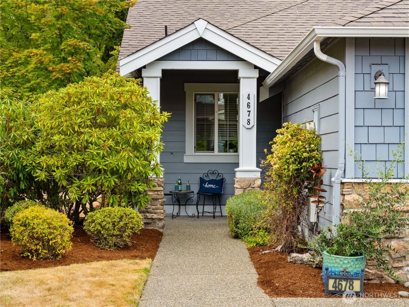 4678 Strathmore Circle SW