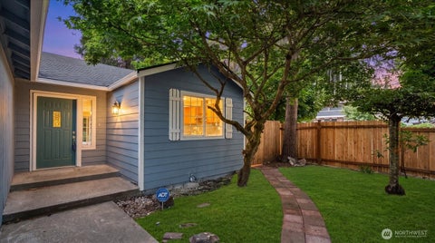 Photo of 2901 Applehill Court NE, Olympia, WA 98506 (MLS # 2534938)