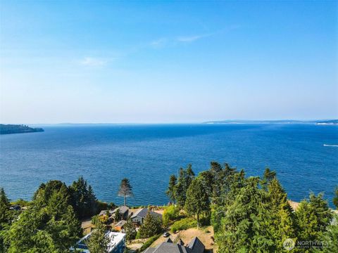 5688 NE Twin Spits Road Hansville WA 98340