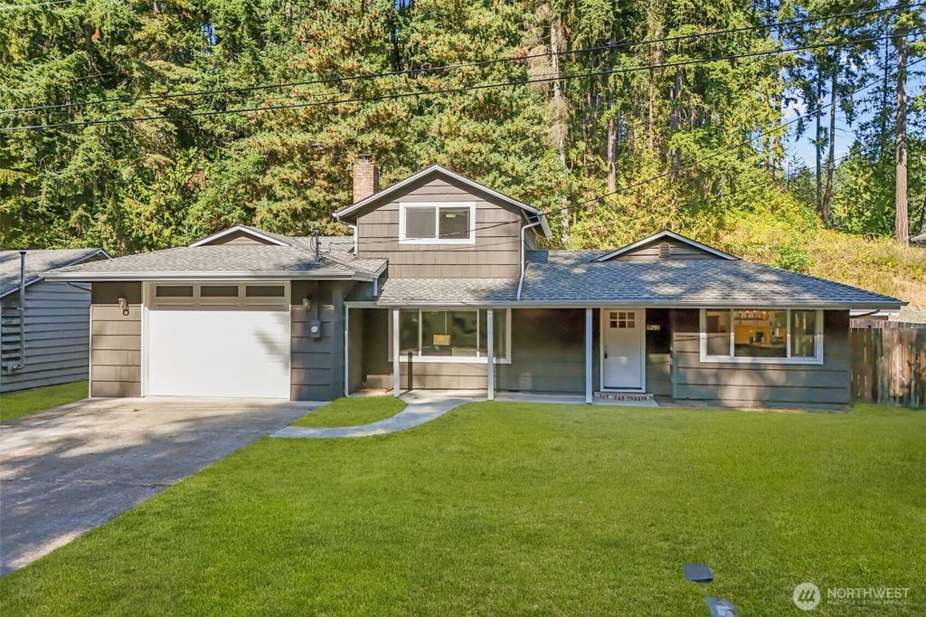 Photo of 6201 227th Street SW, Mountlake Terrace, WA 98043 (MLS # 2435223)