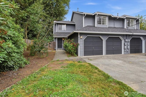 Photo of 8204 47th Avenue NE, Marysville, WA 98270 (MLS # 2574807)