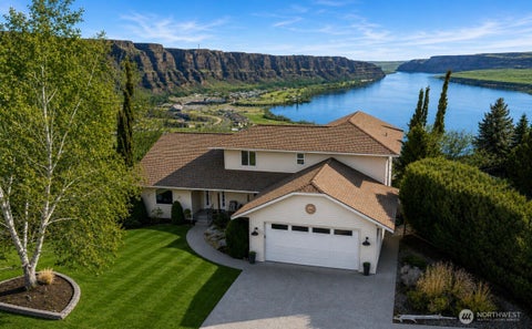 Photo of 23821 Rd 9.7 NW, Quincy, WA 98848 (MLS # 2549694)