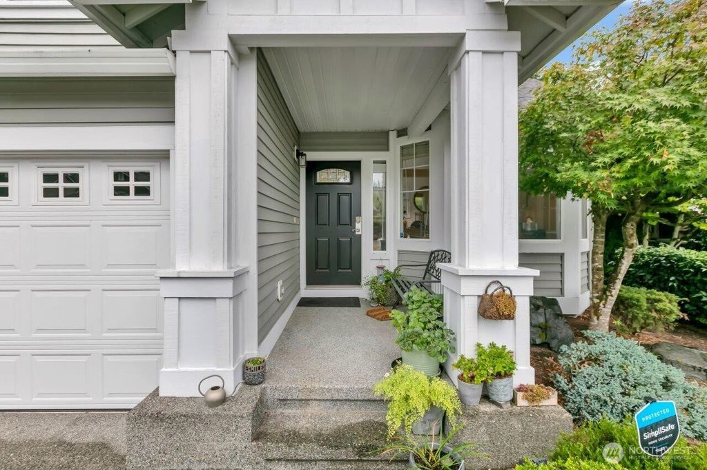 Photo of 1914 62nd Street SE, Auburn, WA 98092 (MLS # 2442475)