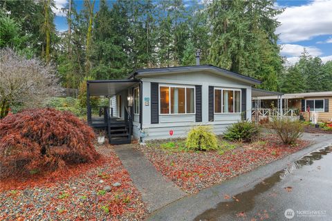 Photo of 11216 127th Street E #19, Puyallup, WA 98374 (MLS # 2461656)