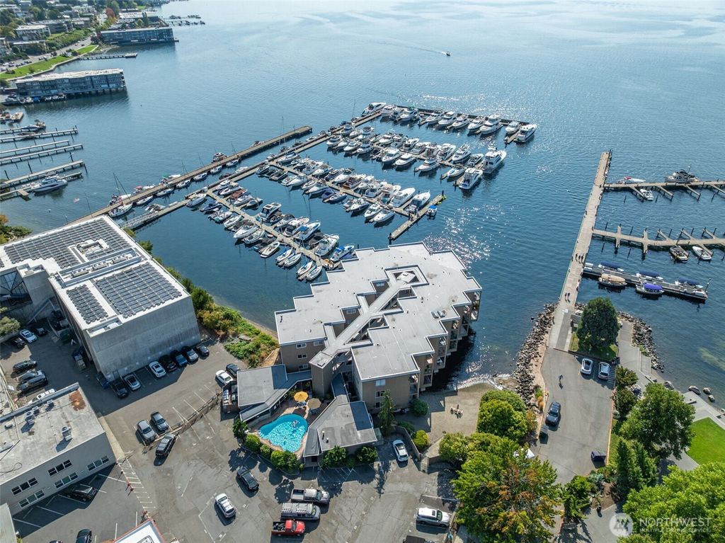 Photo of 65 KIRKLAND Avenue #202, Kirkland, WA 98033 (MLS # 2430458)