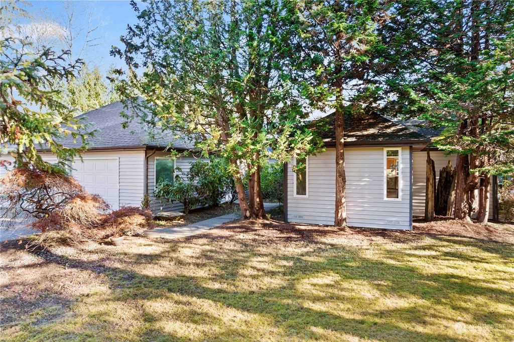 Photo of 19329 130th Place SE, Snohomish, WA 98290 (MLS # 2015231)