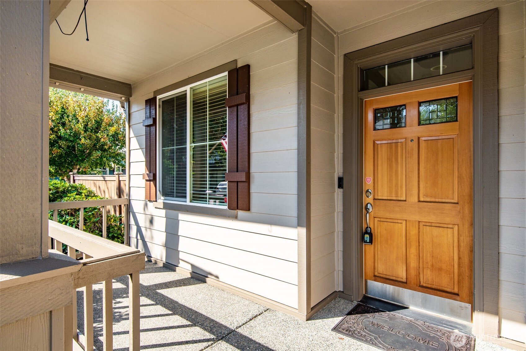 6003 Discovery Street E