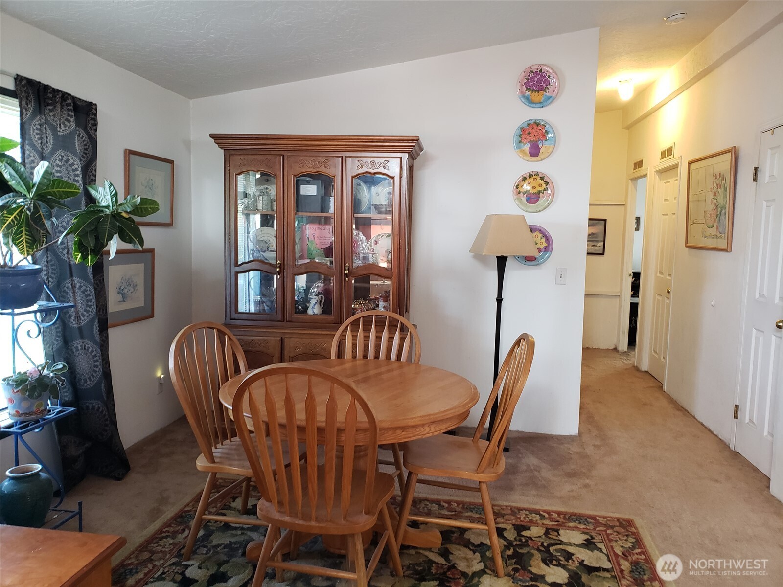 2200 Oak Ave 49