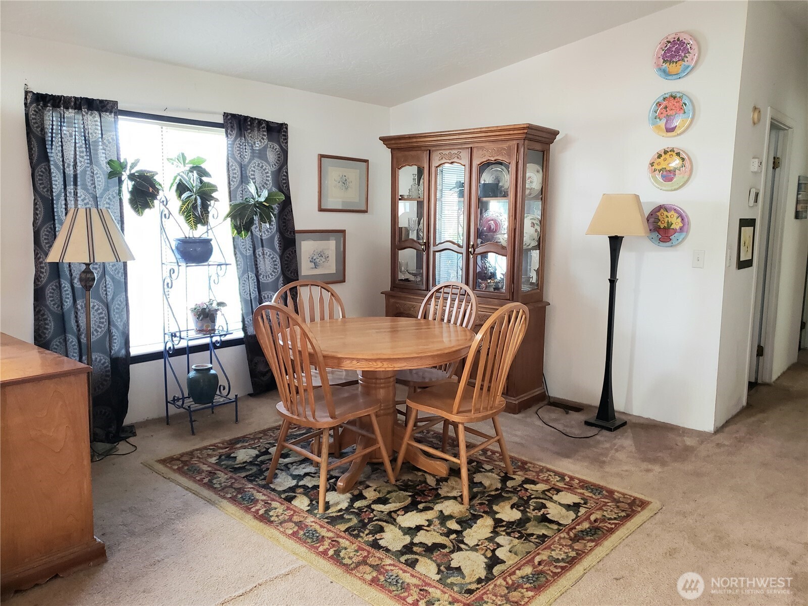 2200 Oak Ave 49