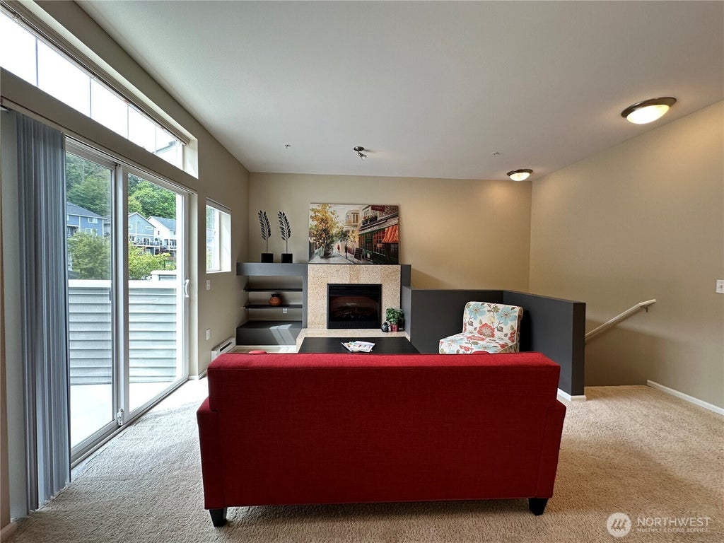 Photo of 21048 40th Place S #J-4, SeaTac, WA 98198 (MLS # 2544216)