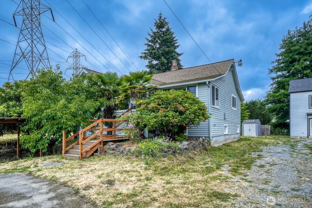 Photo of 98178 5330 S Creston Street, Seattle, WA 98178 (MLS # 2562928)