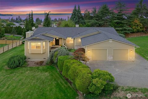 Photo of 2480 Viewcrest Avenue, Everett, WA 98203 (MLS # 2447191)