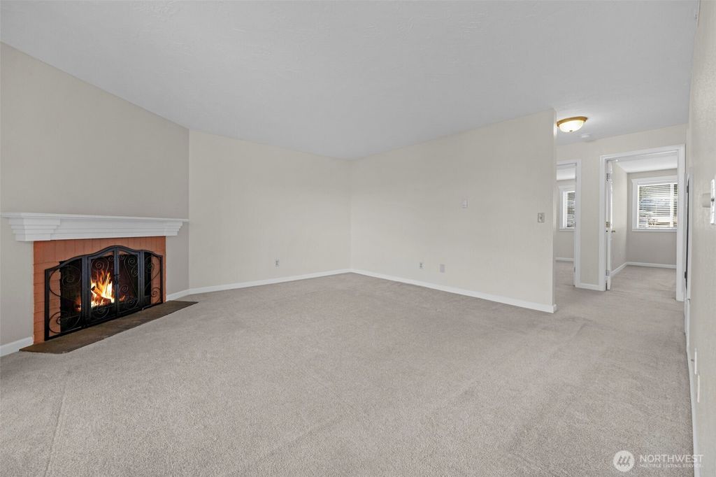 Photo of 3503 S 160th Street #B1, SeaTac, WA 98188 (MLS # 2540951)