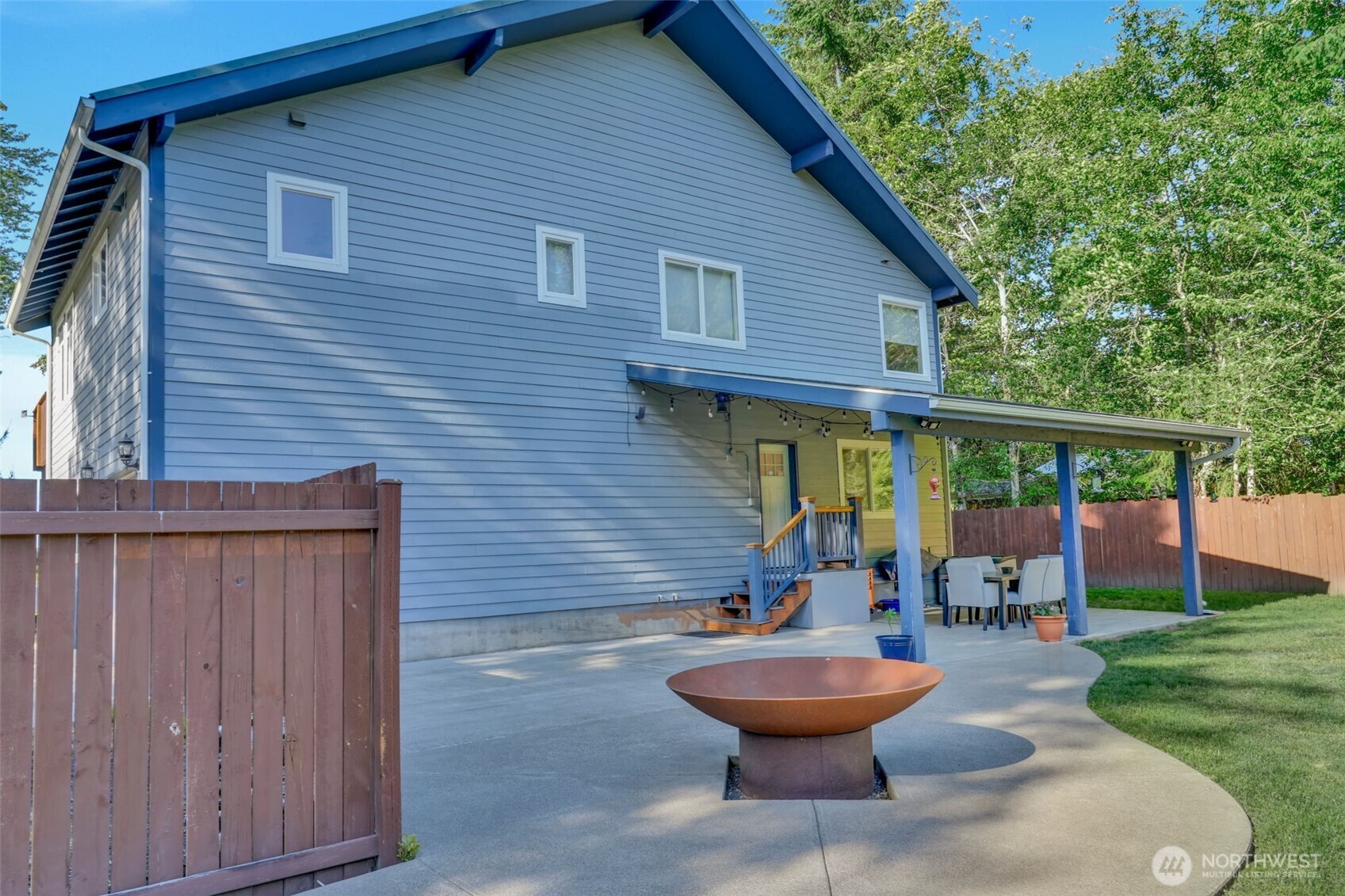 521 E Enchantment Drive