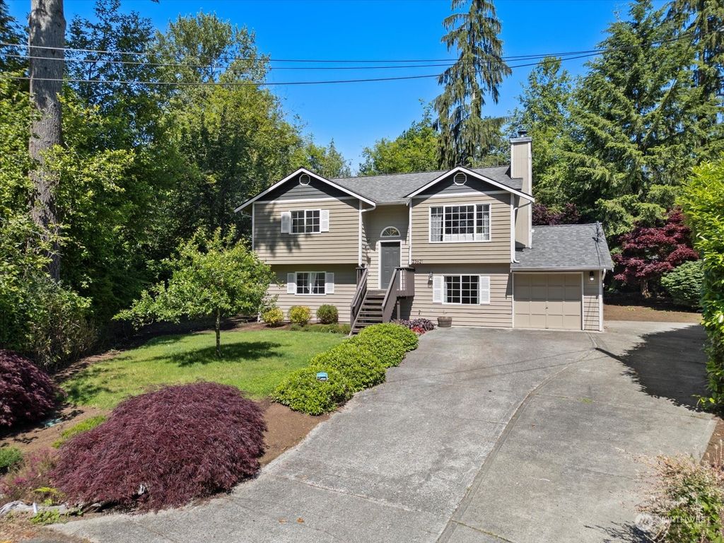 Photo of 23621 138th Drive SE, Snohomish, WA 98296 (MLS # 2254632)