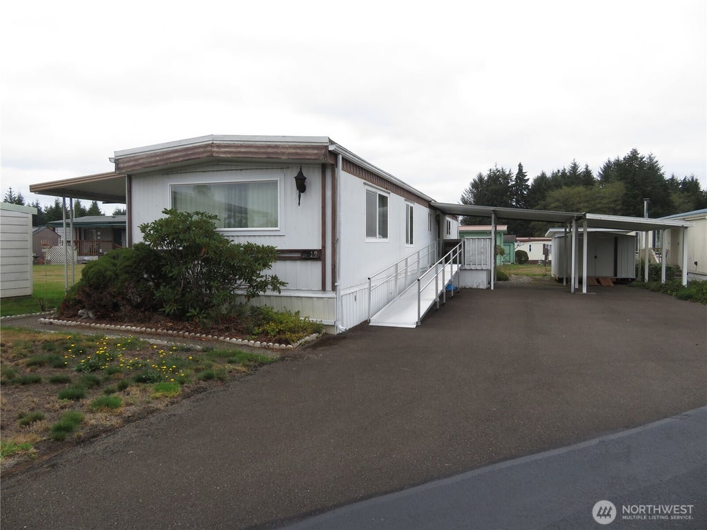 Photo of 57 Clemons Road #19, Montesano, WA 98563 (MLS # 2585369)