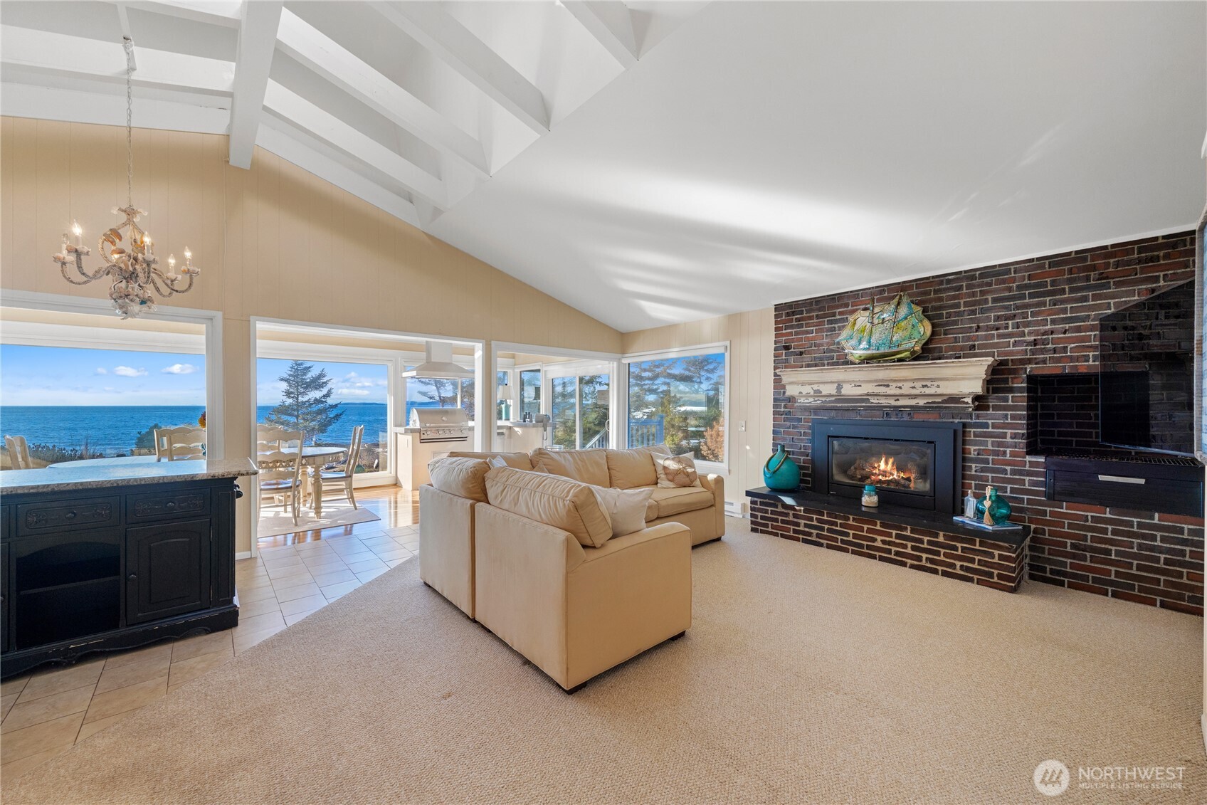 4951 Surfcrest Drive