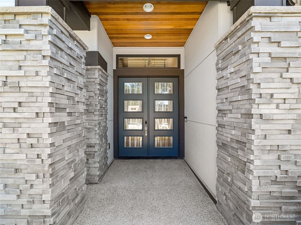 Photo of 4710 86th Avenue SE, Mercer Island, WA 98040 (MLS # 2397161)