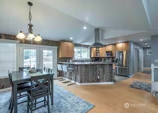 4248 S 148th Street