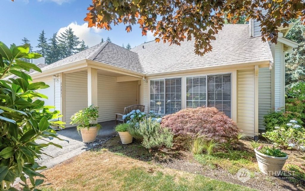 Photo of 32831 3rd Place S, Federal Way, WA 98003 (MLS # 2167035)