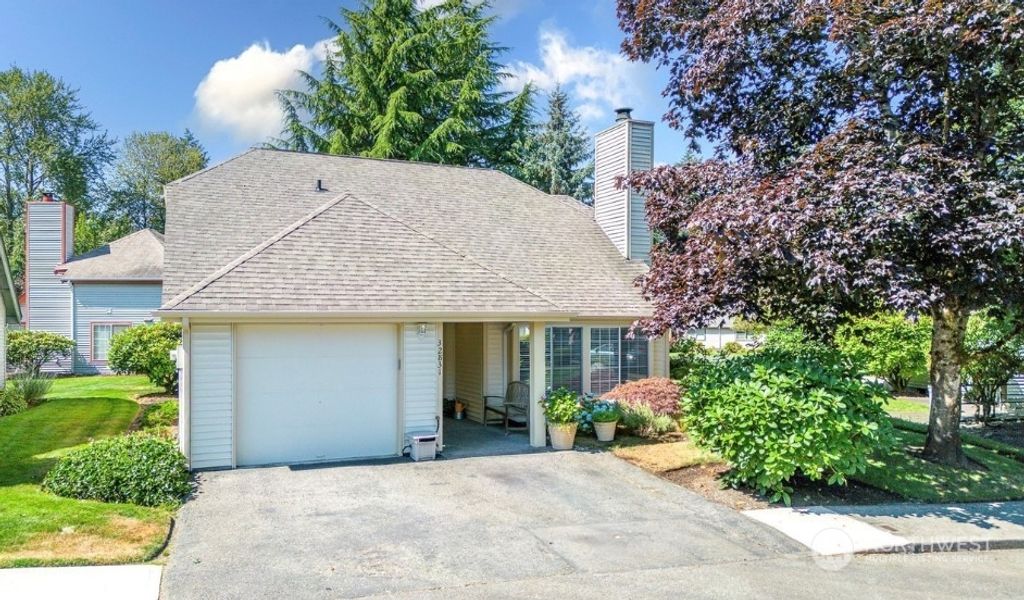 Photo of 32831 3rd Place S, Federal Way, WA 98003 (MLS # 2167035)