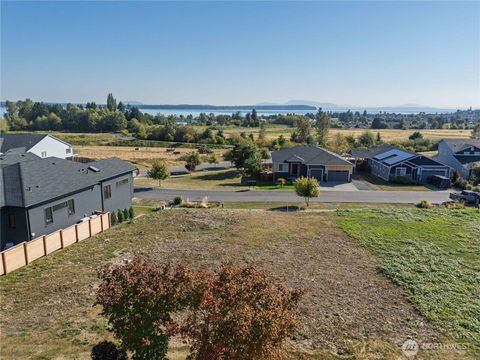 Photo of 5422 Lasiandra Drive, Blaine, WA 98230 (MLS # 2436539)