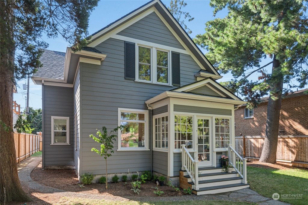 Photo of 1815 6th Avenue W, Seattle, WA 98119 (MLS # 1997662)