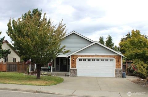 Photo of 406 Jackson Court, Nooksack, WA 98276 (MLS # 2577209)