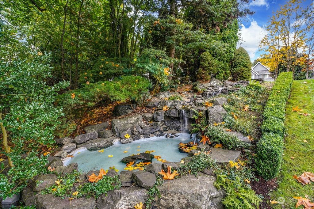 Photo of 3421 NE 23rd Place, Renton, WA 98056 (MLS # 2174900)