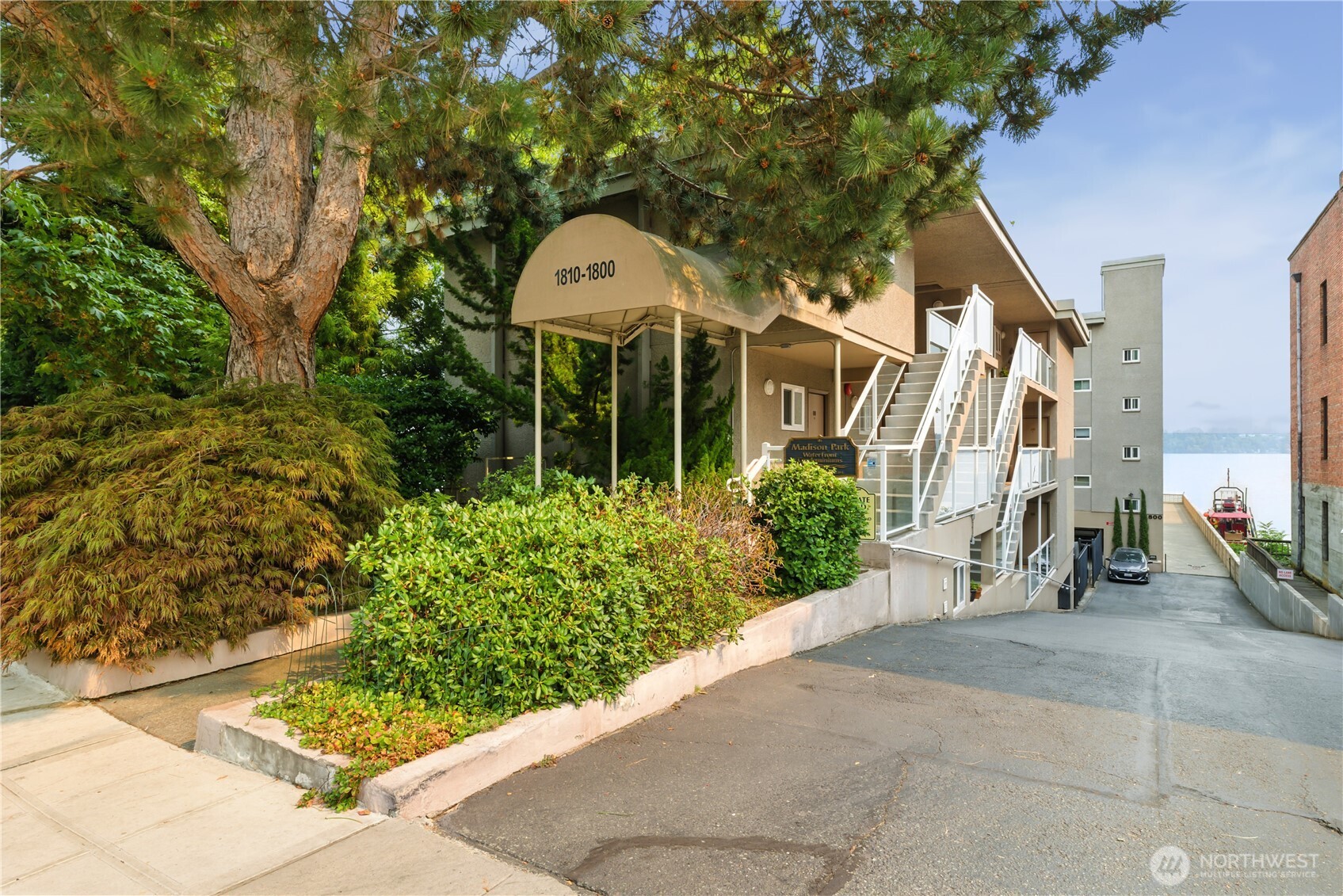 1810 43rd Avenue E 203