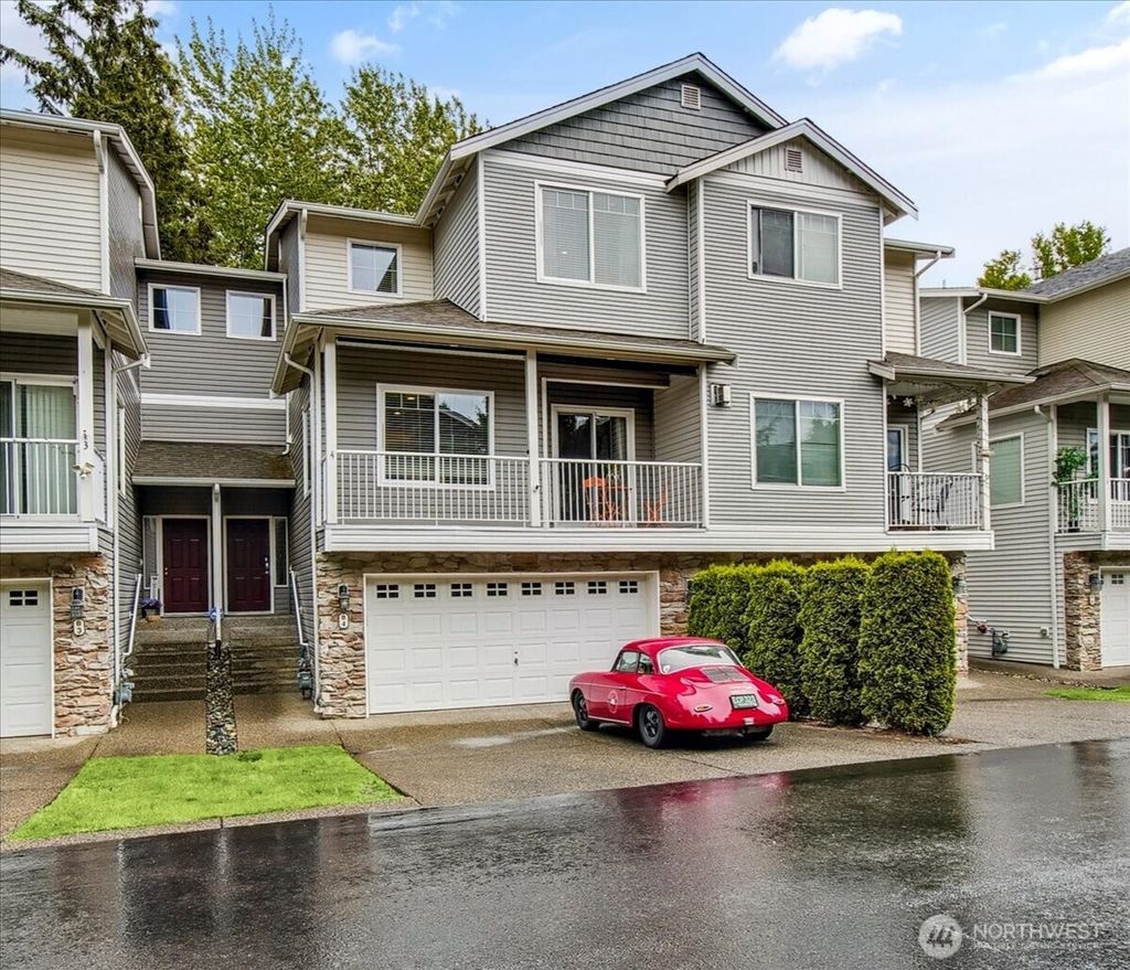 Photo of 9410 7th Avenue SE #B4, Everett, WA 98208 (MLS # 2380557)