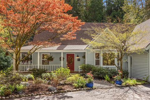 11640 Arrow Point Drive NE Bainbridge Island WA 98110