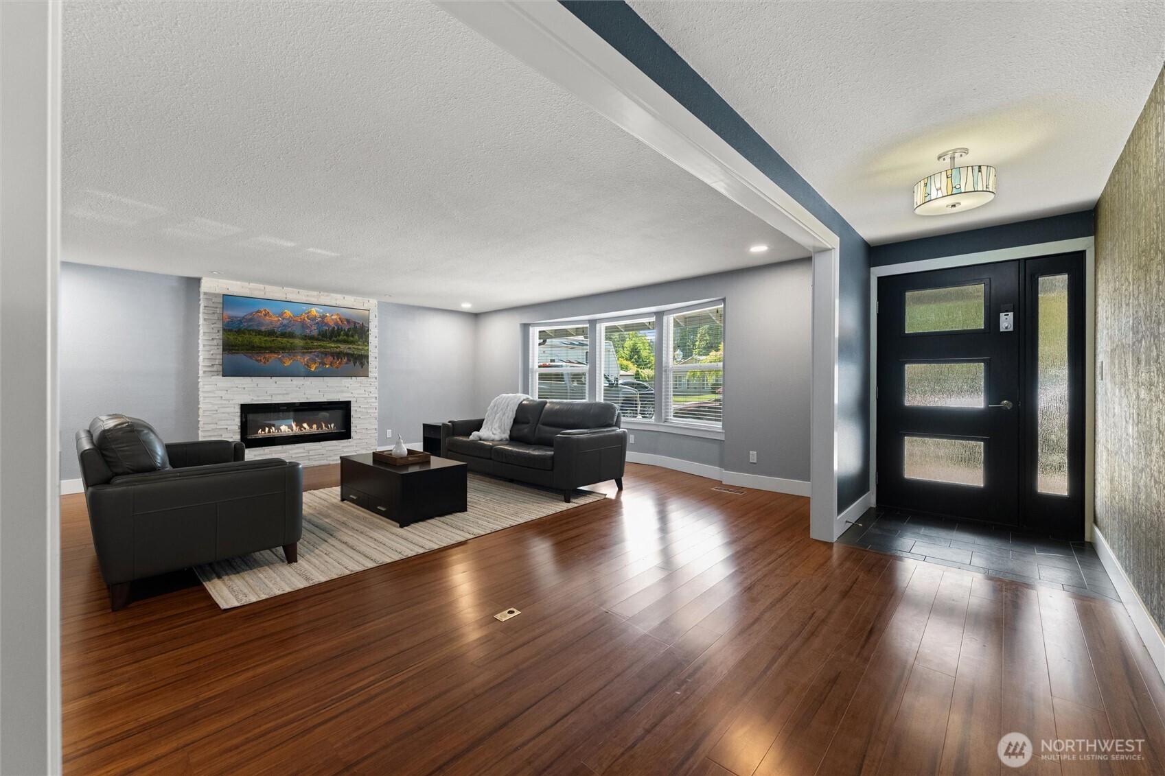 7102 Sierra Drive SE