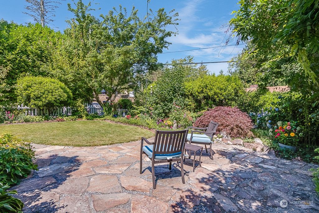 Photo of 4623 S 168th Street, SeaTac, WA 98188 (MLS # 2274781)