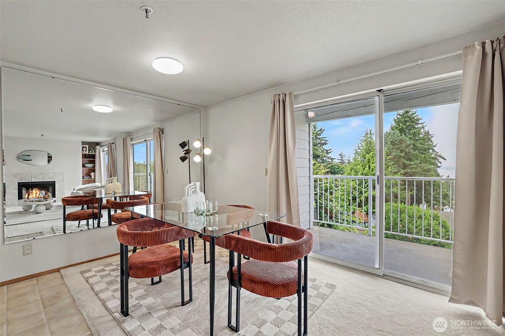 Photo of 28610 16th Avenue S #202, Federal Way, WA 98003 (MLS # 2551939)